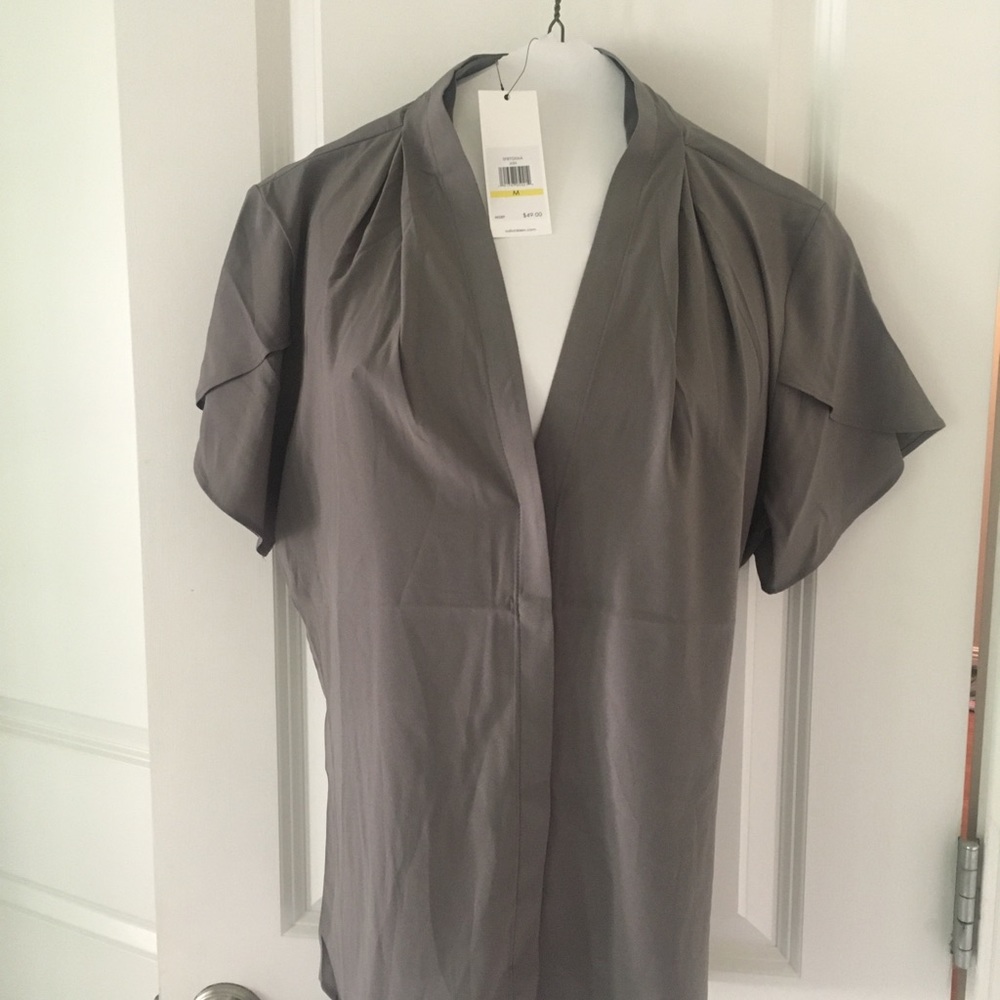 Ladies gray blouse